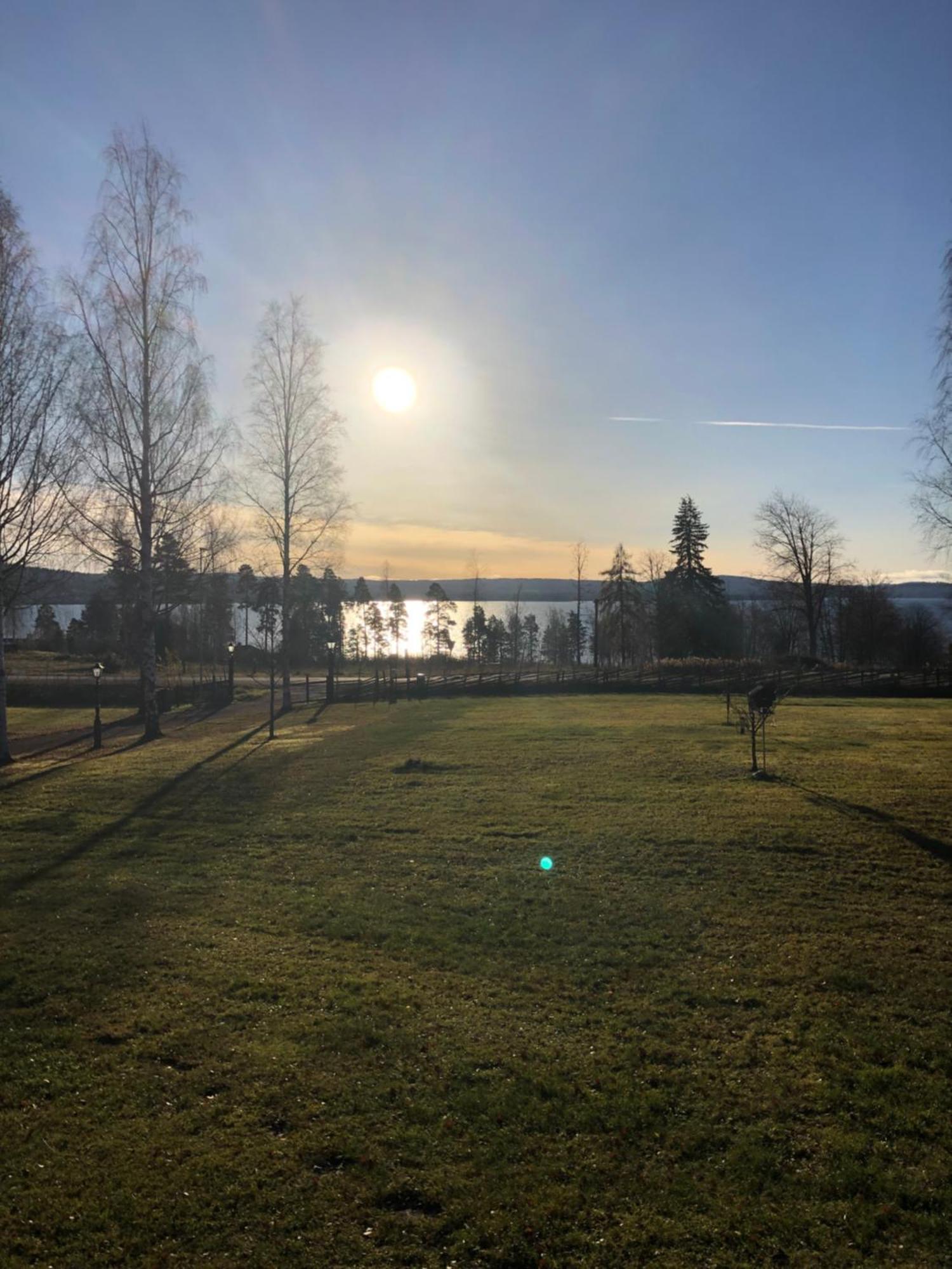 Mysigt Boende I Raettvik Med Utsikt Oever Siljan المظهر الخارجي الصورة